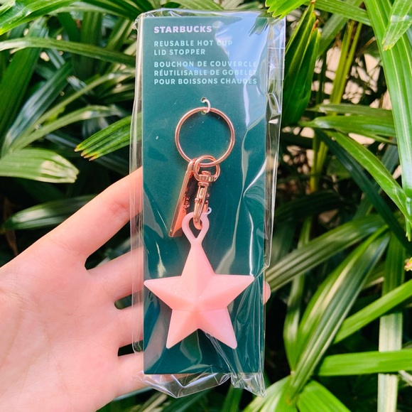 Starbucks Rose Gold Star 2023 Reusable Hot Cup Lid Stopper Keychain NWT - Picture 2 of 6